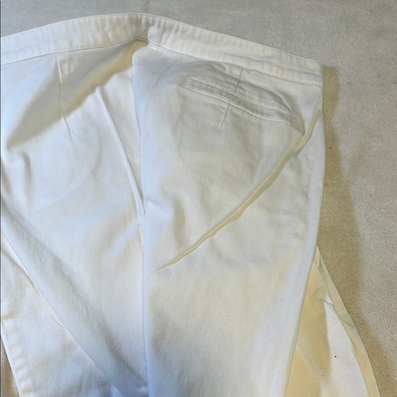 Duck Head Women's White Ankle & Cropped Jeans - Picture 4 of 4